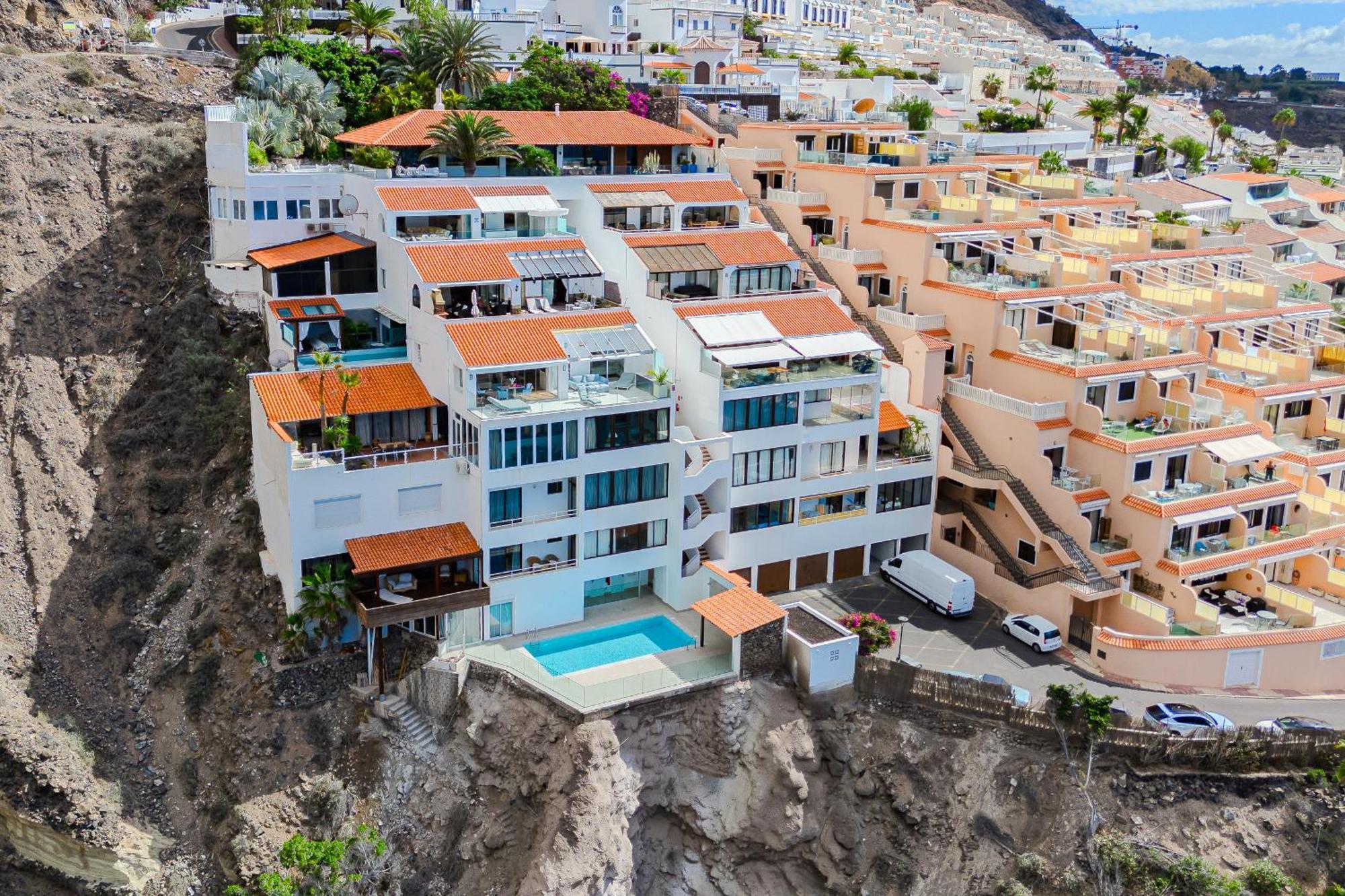 Blue Haven - Ocean View Penthouse With Jacuzzi And Pool Lägenhet Acantilado de los Gigantes Exteriör bild